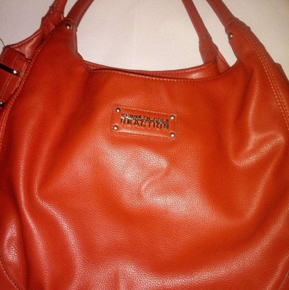 A barely worn Kenneth Cole Reaction bag
